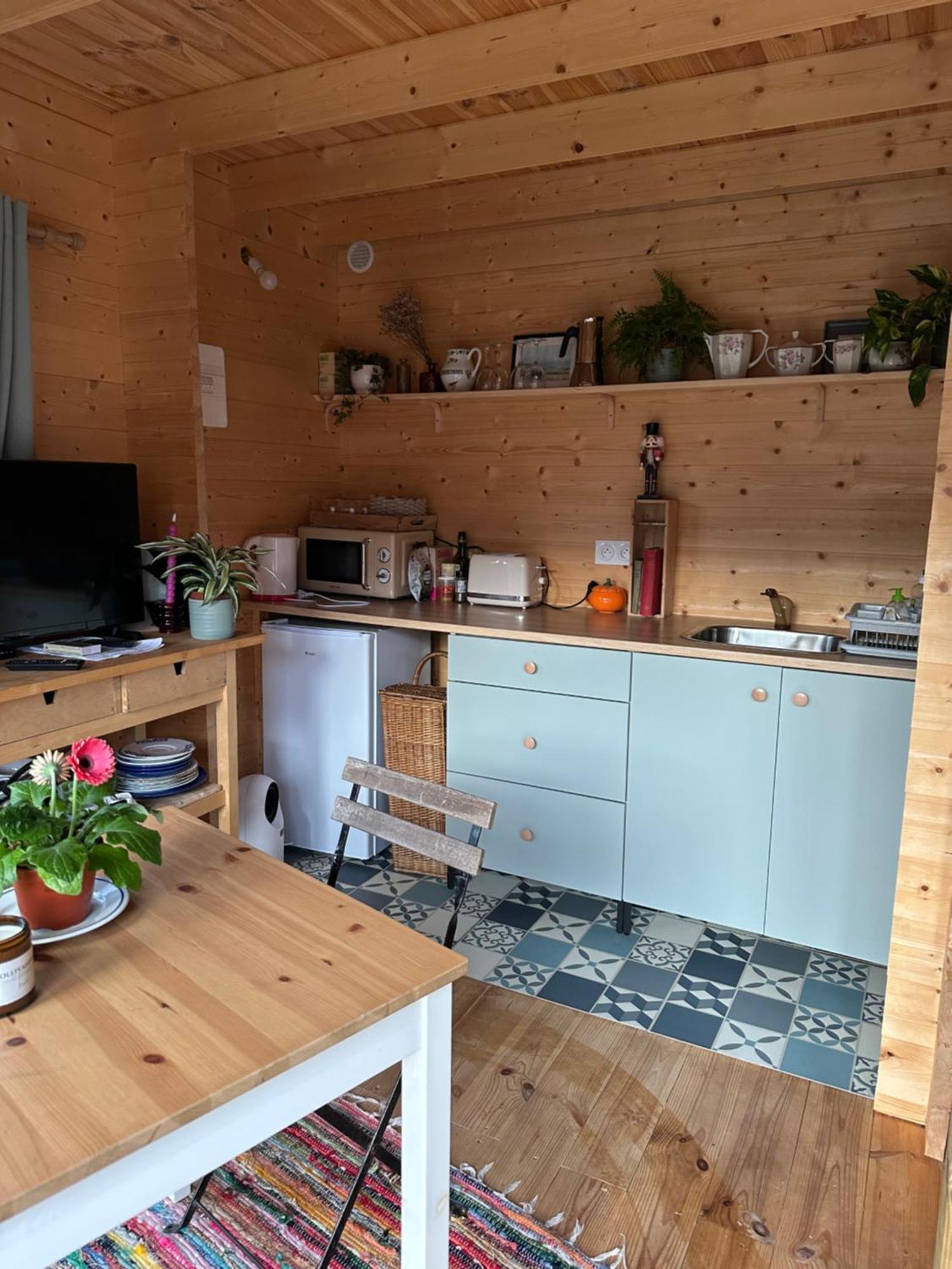 Maison En Bois 1 Chambre 4 Couchages Type Tiny House غرانفيل المظهر الخارجي الصورة